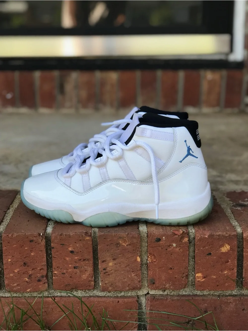 Air Jordan 11 Retro 2024 Legend Blue/Columbia Size 8.5
